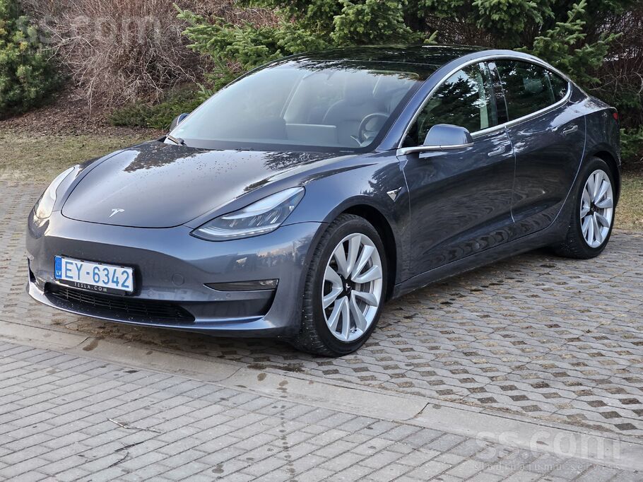 Tesla Model 3 361kW Long Range Dual Motor 4x4.
Dinamisks auto. Eiropas modelis (Vāc