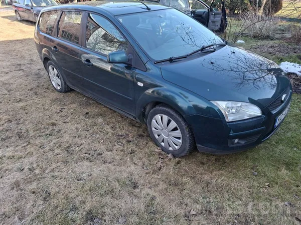 Ford Ekonomisks un ietilpīgs Ford Focus Varian. 1.6 dīz