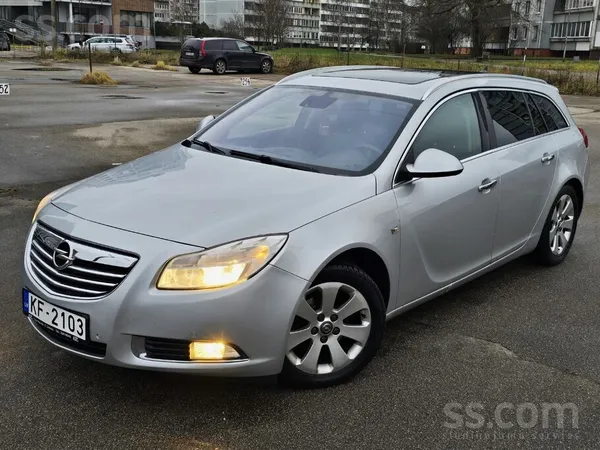 Opel Insignia 2011g. Jauna Ta. Viss pilnākā versija. La