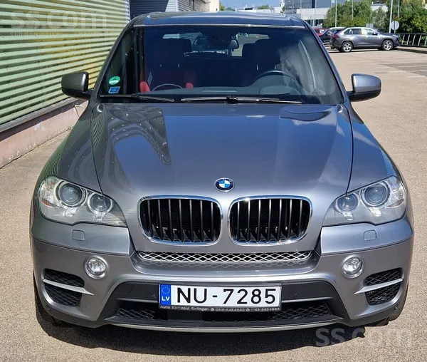 BMW Stūre apsildāma, autonomā apsilde Webasto uz pulti