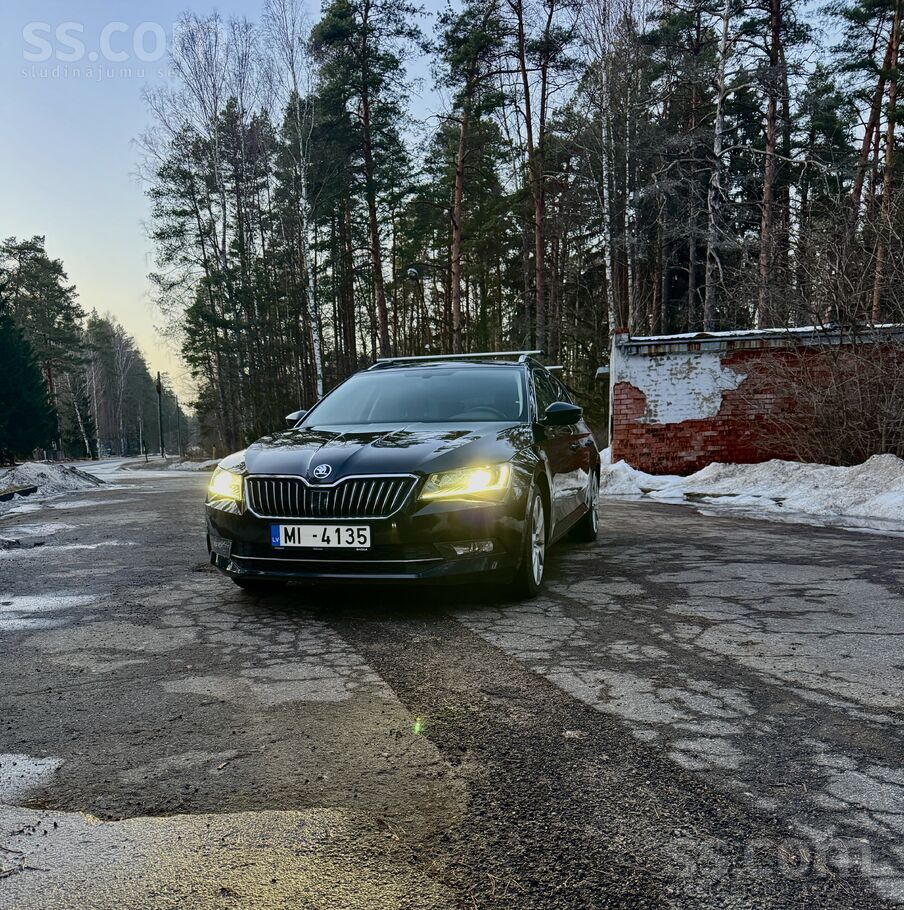 Skoda Tiek pārdots ļoti kopts un uzticams Škoda Superb. 