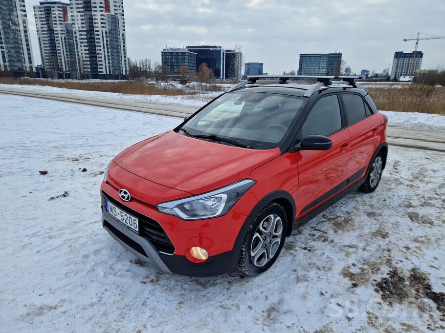 Hyundai Pārdodu Hyundai i20 Active Cross 1.0 T-Gdi Black E