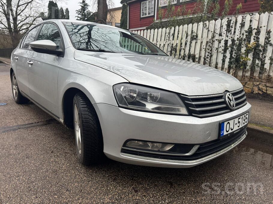 Volkswagen 2.0 dīzelis, Automāts, sedans. Jaunas ziemas riepa