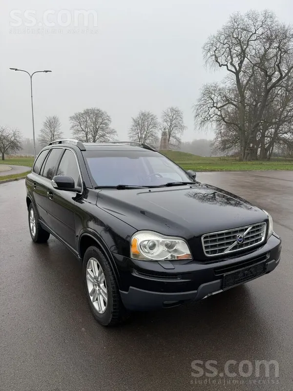 Volvo Pārdodu/mainu Volvo Xc90.