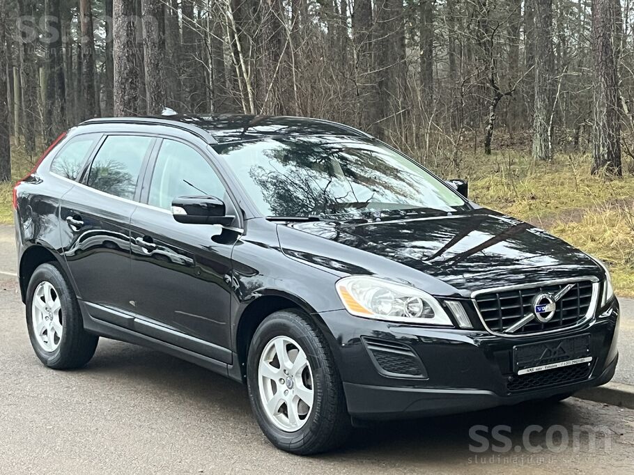 Volvo Volvo Xc60 tikko no Beļģijas. 