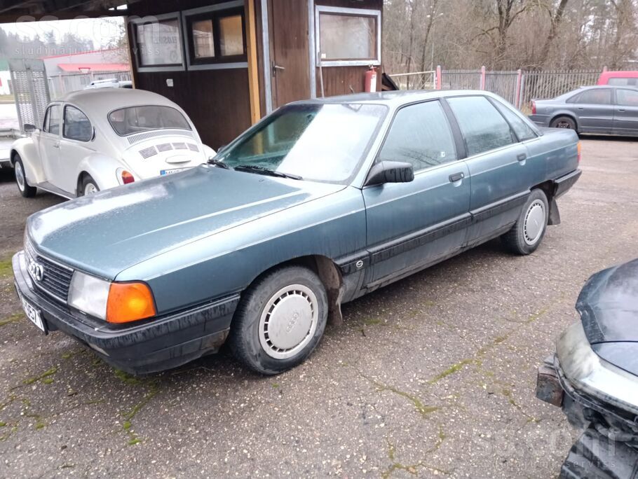 Pārdod auto tehiskā kārtībā, T A beidzās 2025.g. novembrī. Nodokļu parādu na