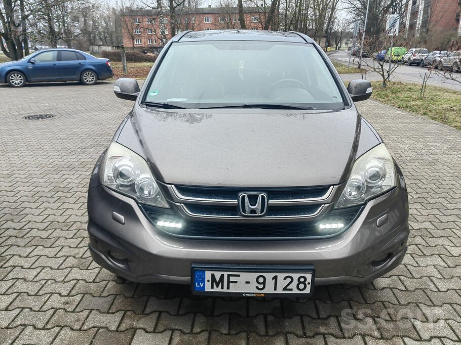 Honda Cr-V 2.2 Awd дизель, автомат ухоженный семейный автомобиль
Продаю н