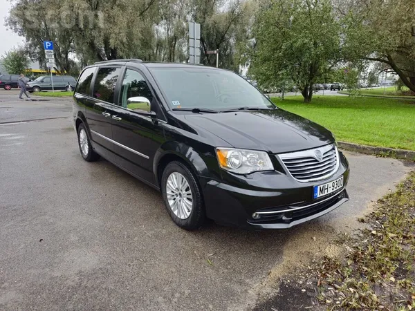 Lancia Pārdodas kopts, ietilpīgs, uzticams un praktisks ģ