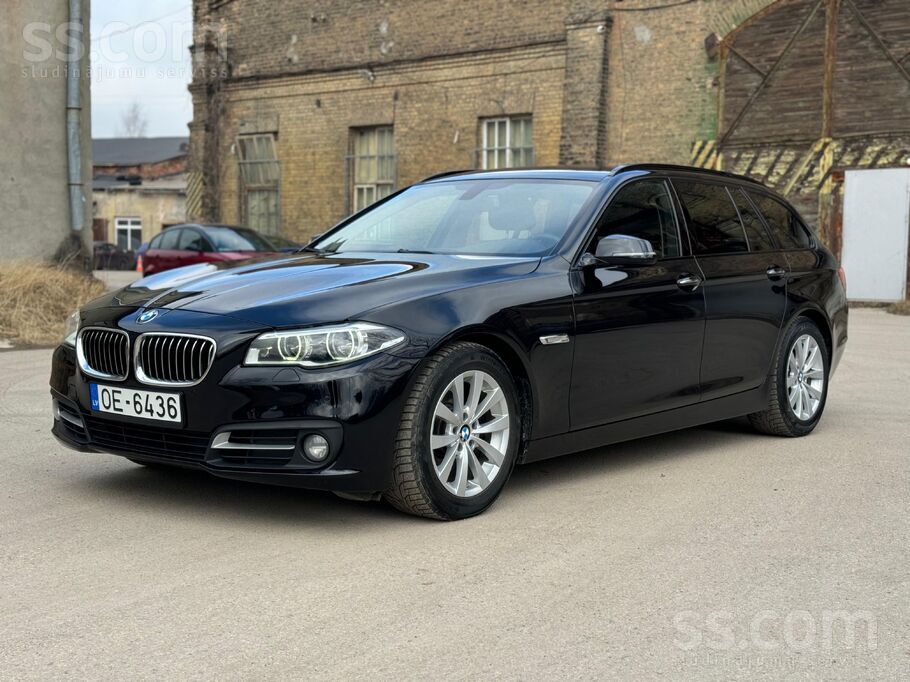 BMW BMW 520d Lci Touring / Adaptive Led