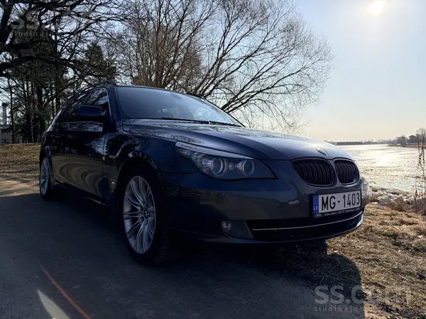 BMW 525D E61. R18. 2009 gada. Komforta pusādas salons.