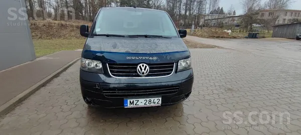 Volkswagen Volkswagen Multivan, 2.5 Tdi (96 kW). Auto pēc vei