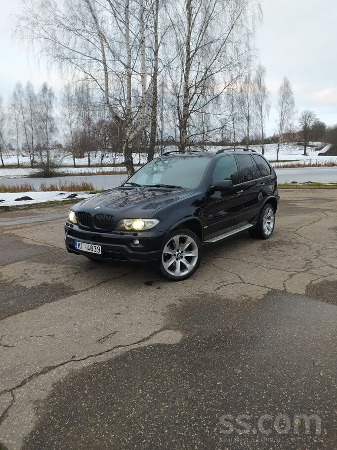 BMW Īpašnieks pārdod pedantiski uzturētu X5 , IS kompl