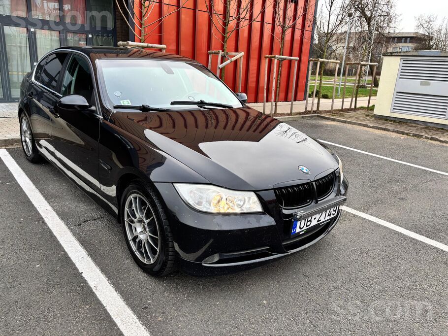 BMW Jauna TA līdz 2027.gada februārim. 160kw/218zs mot