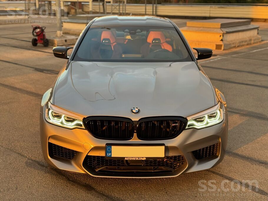 BMW M5 Competition (F90)
M Carbon Ceramic bremzes, M Driver's Package, 4.4l