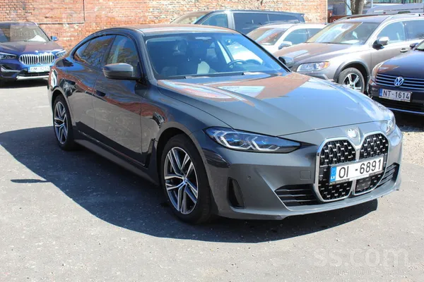 BMW Auto ir ievests no Vācijas. Mild - Hibrīds. Teicam