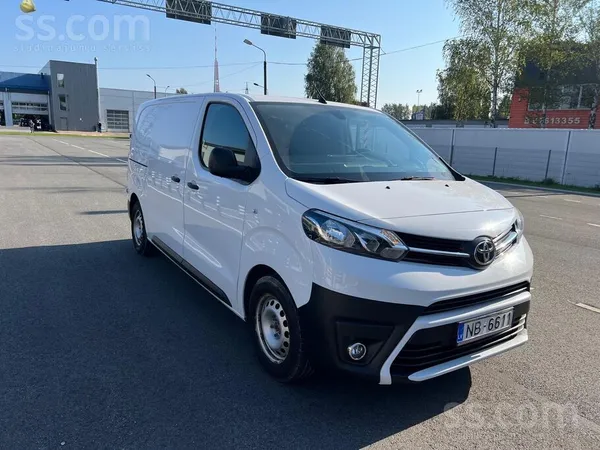 Toyota Proace, 5 durvju 1.5 88kw, 2023.gada izlaidums- rūpnīcas 7 gadu garan