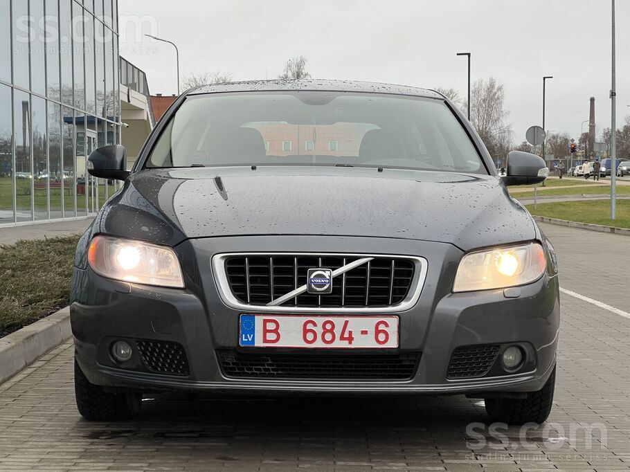 Volvo Volvo V70 