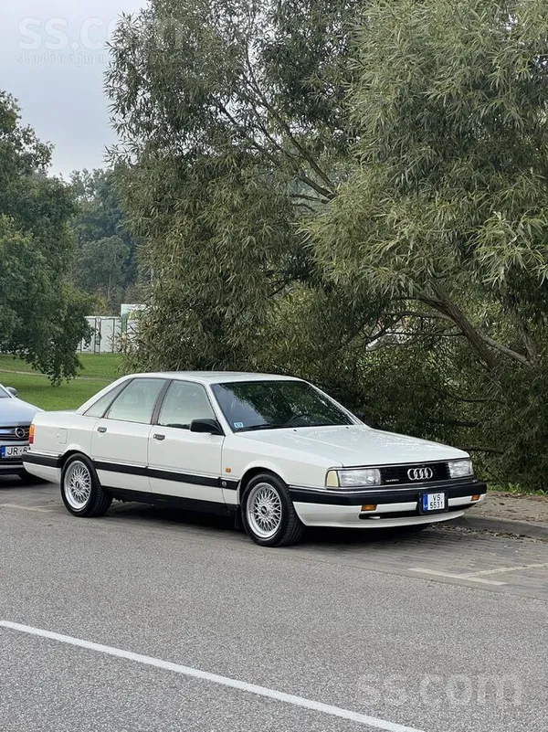 Pārdodu ļoti skaistu klasiku. 
Audi 200 20v Turbo Quattro
Balts (nepērle)