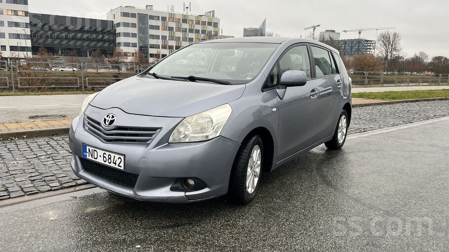 Toyota Pārdod Toyota Verso, 2, 0 d, 2010. g. Auto tehnisk