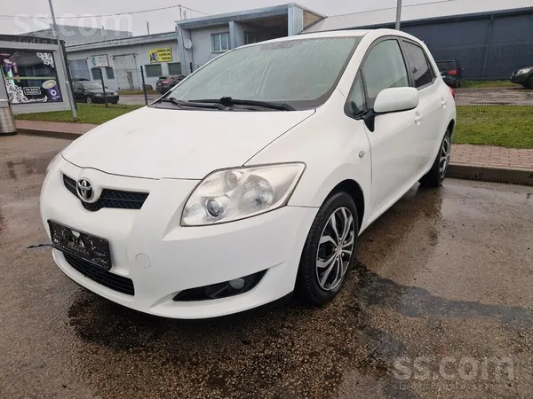 Toyota Yota Auris 2.0d4dīzelis 93kw , Tikko ievests no Vā