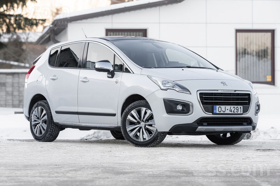 Tikko no Francijas. Peugeot 3008 Facelift Modelis. Krasa-Balta perle. Piereġ