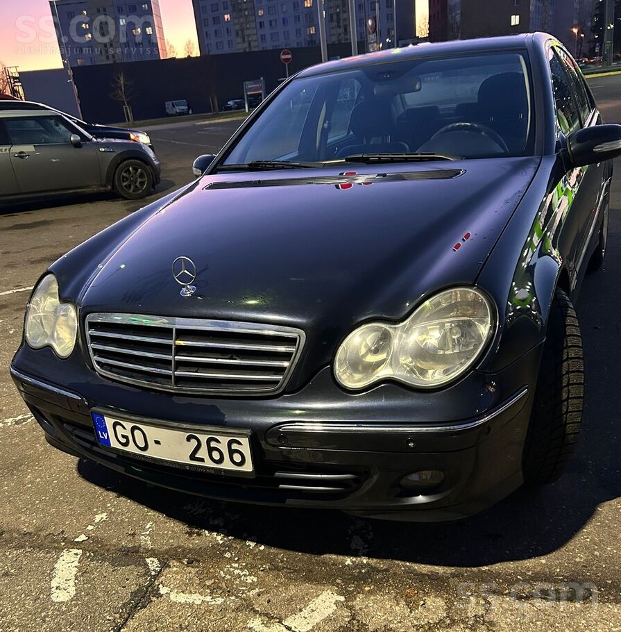 Автомобиль в приличном состоянии. Эксплуатировалась только по городу 10 км в