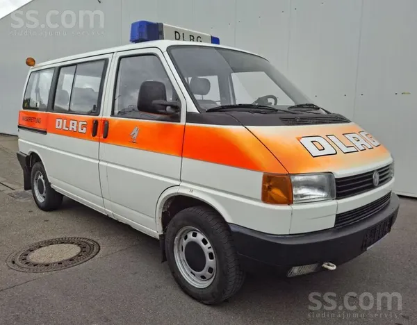 Volkswagen Transporter - 1