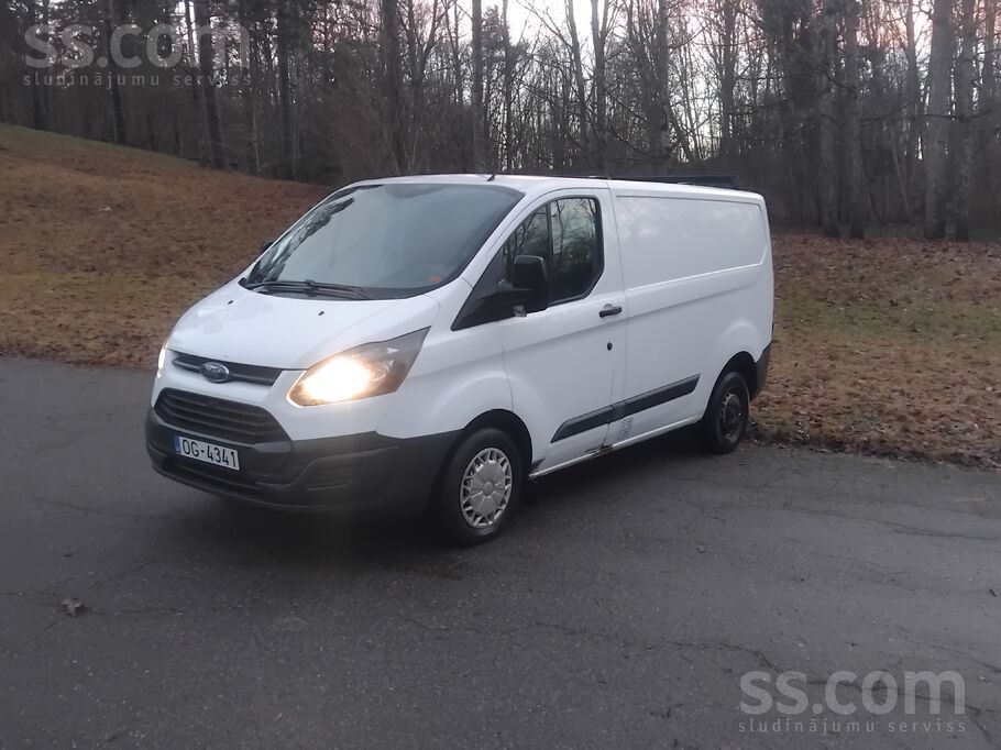 Pārdodu Ford Transit Custom(2013) - labs darba auto, brauc labi, viss darboj
