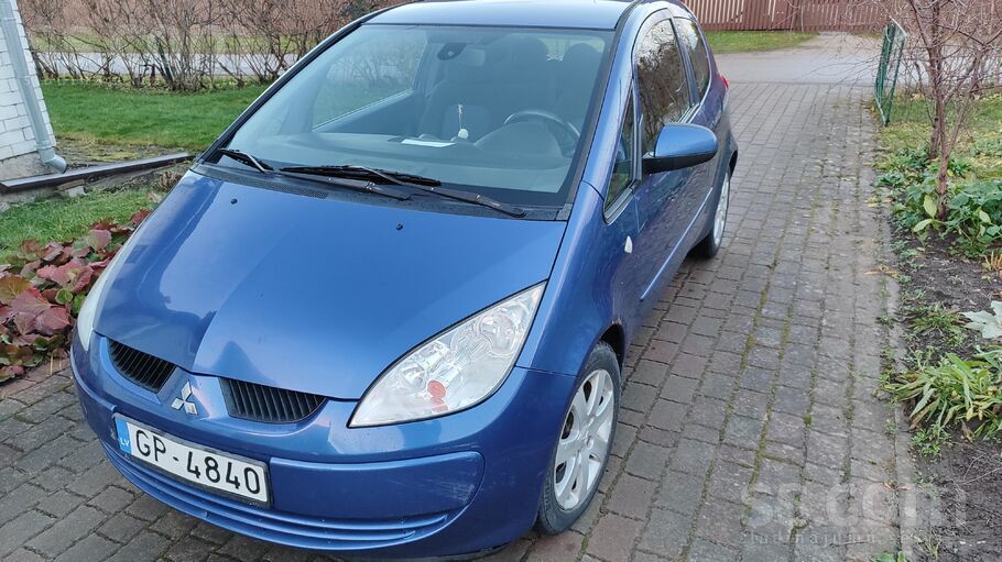 Pārdodu. 20gadīgam šīs markas auto piestāv drusku rūsa, to vari redzēt bildē