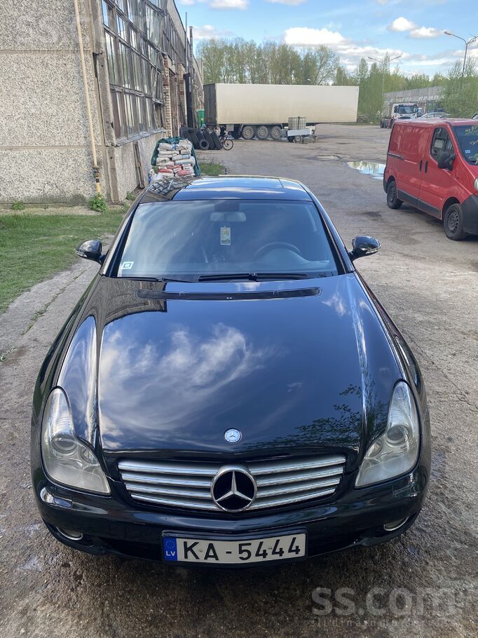 Авто в отличном состоянии , вложений не требует , кузов в керамическом покры