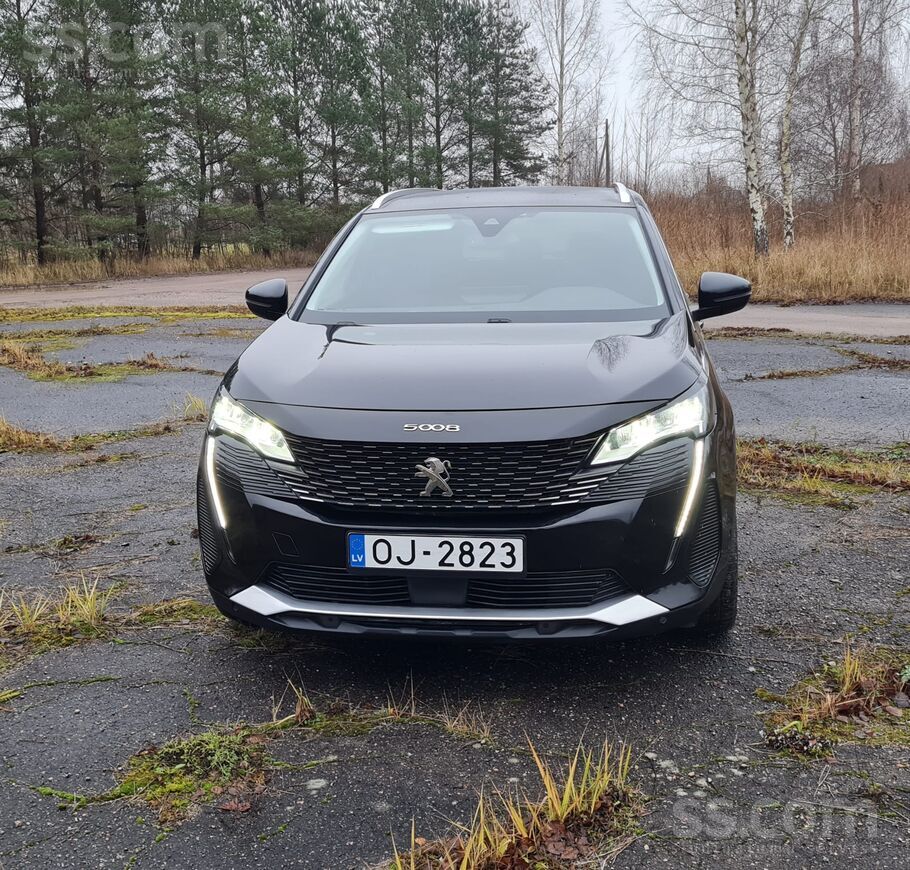 Skaists auto tiko ievests no Francijas. Peugeot 5008 1, 2 benzīns ar 96 kw.