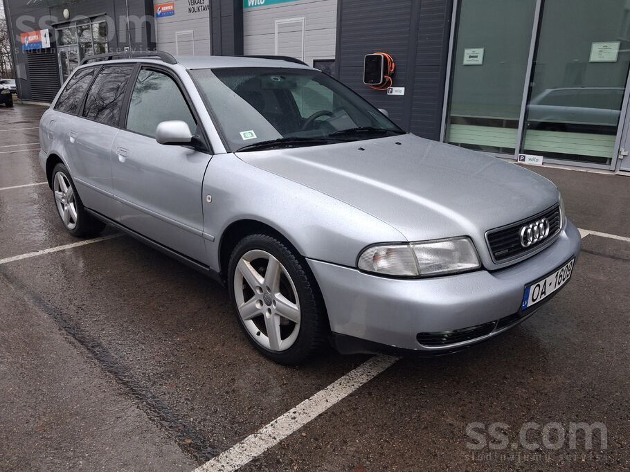 Audi Pārdodu pilnpiedziņas Audi A4 ar 1.9 tdi sabūvētu 