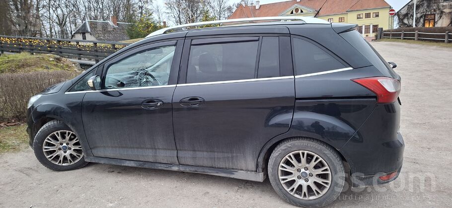 Pārdod Ford Grand C-Max, 2011.05.Dīzelis, 7.Vietas, Ekonomisks, CSDD apskate