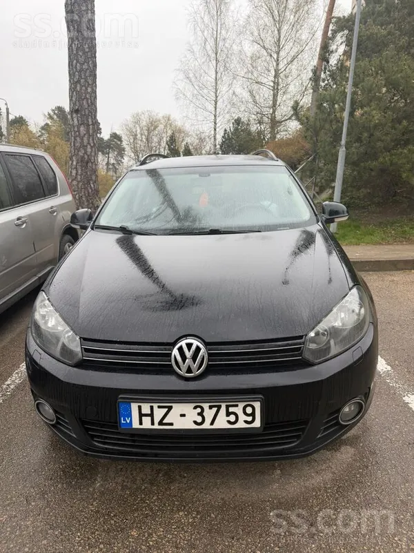 Volkswagen Pardodu VW Golf6 ekonomisks motors 2.0d ar 6 atrum