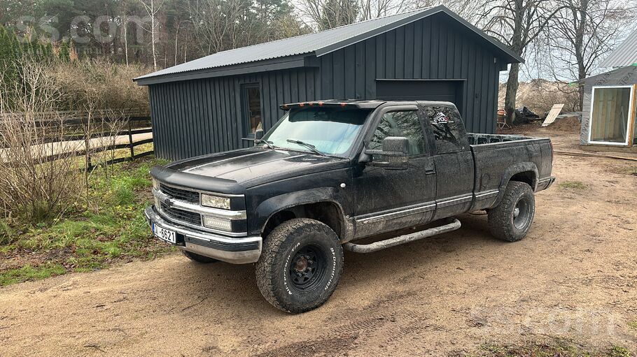 Nesteidzigi tirgoju. Automašina normala stavokli, uz TA roka būs jāpieliek.