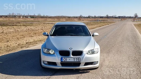 BMW Pārdodās smuka kupeja E92 320d 6 pakāpju mehānika.