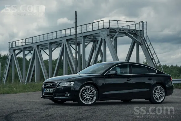 Audi Pārdodu Audi A5 Sportback 2.0 Tfsi . Auto ar pilnī
