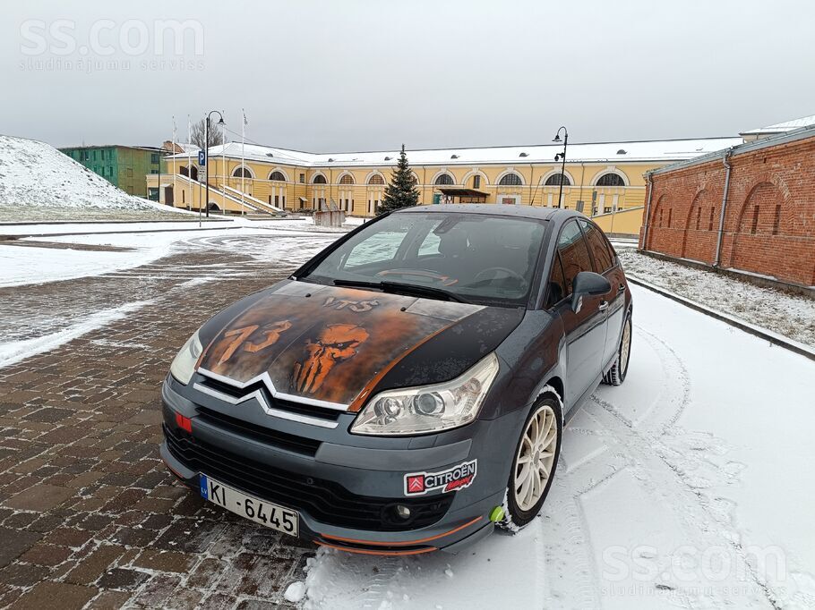 Citroen Citroen C4 2005 2.0D, техосмотр до 10.12.2026. Вло