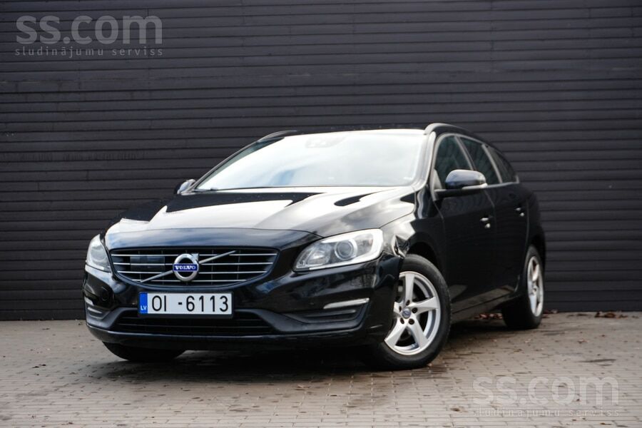 Volvo Volvo V60 2016. gada 2.0 dīzelis ar automātisko tr