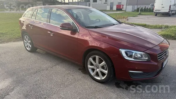 Volvo 2015 Volvo V60 2.0 Dīzeļdegviela 110kw/150zs Autom