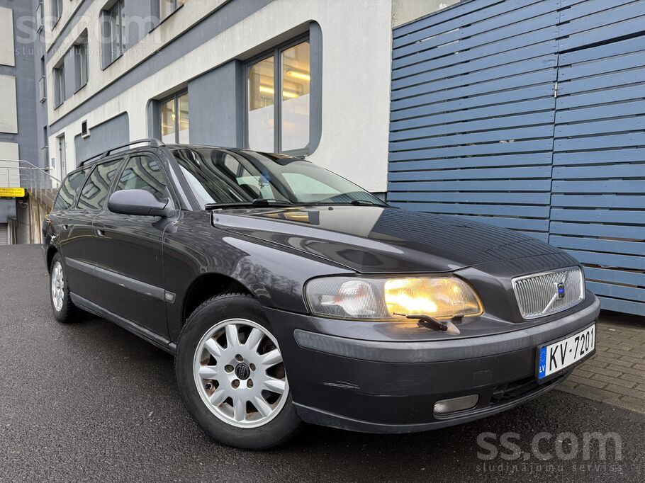 Volvo Pārdodu volvo v70 2.4 benzīns /gaze. , 125kw. Manu