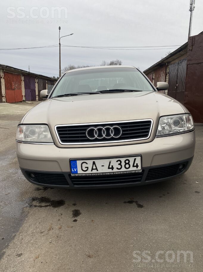 Audi Īpašnieks pārdod Audi A6 (4B)