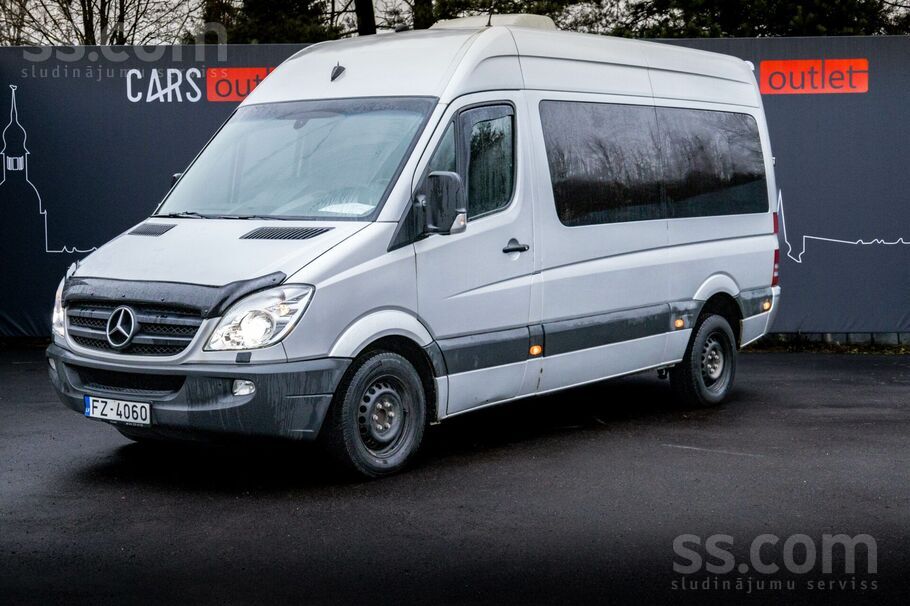 Mercedes benz spritner 318 ar 3.0 dizeļdzinēju un manuālo transmisiju. 135kw