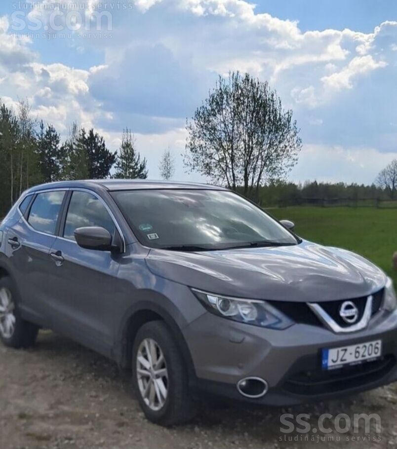 Nissan Продаю Nissan Qashqai, экономичный авто в хорошем 