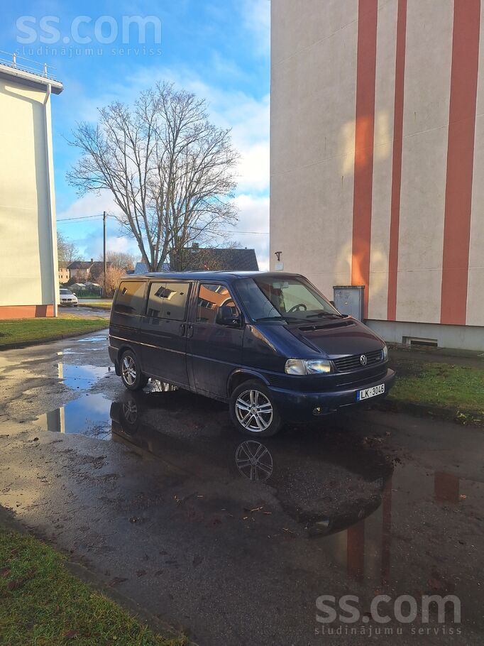Volkswagen Pārdod labu Caravellu. 75kw motors. 2018 gadā paši