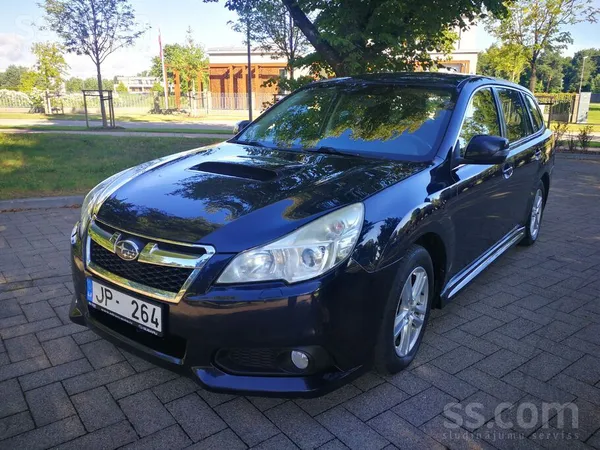 Subaru Legacy - 1