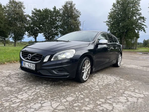 Volvo V60 - 1