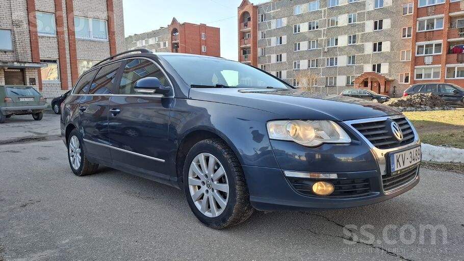 Volkswagen Тех. осмотр до 19.03.2027 .Автомат. Налог оплачен