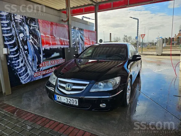 Honda Dzinējs: 3.5L V6 Benzīns (295 ZS / 217 kW) – jaudī