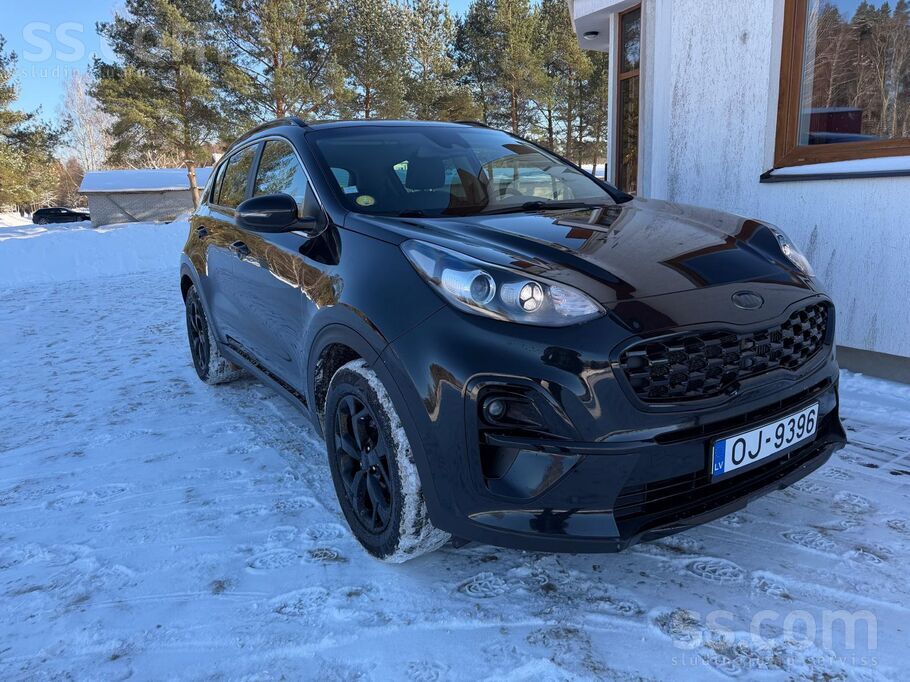 Lielisks, izskatīgs un drošs auto Kia Sportage 1.6cdti, 2021.gads. Jaunā aut